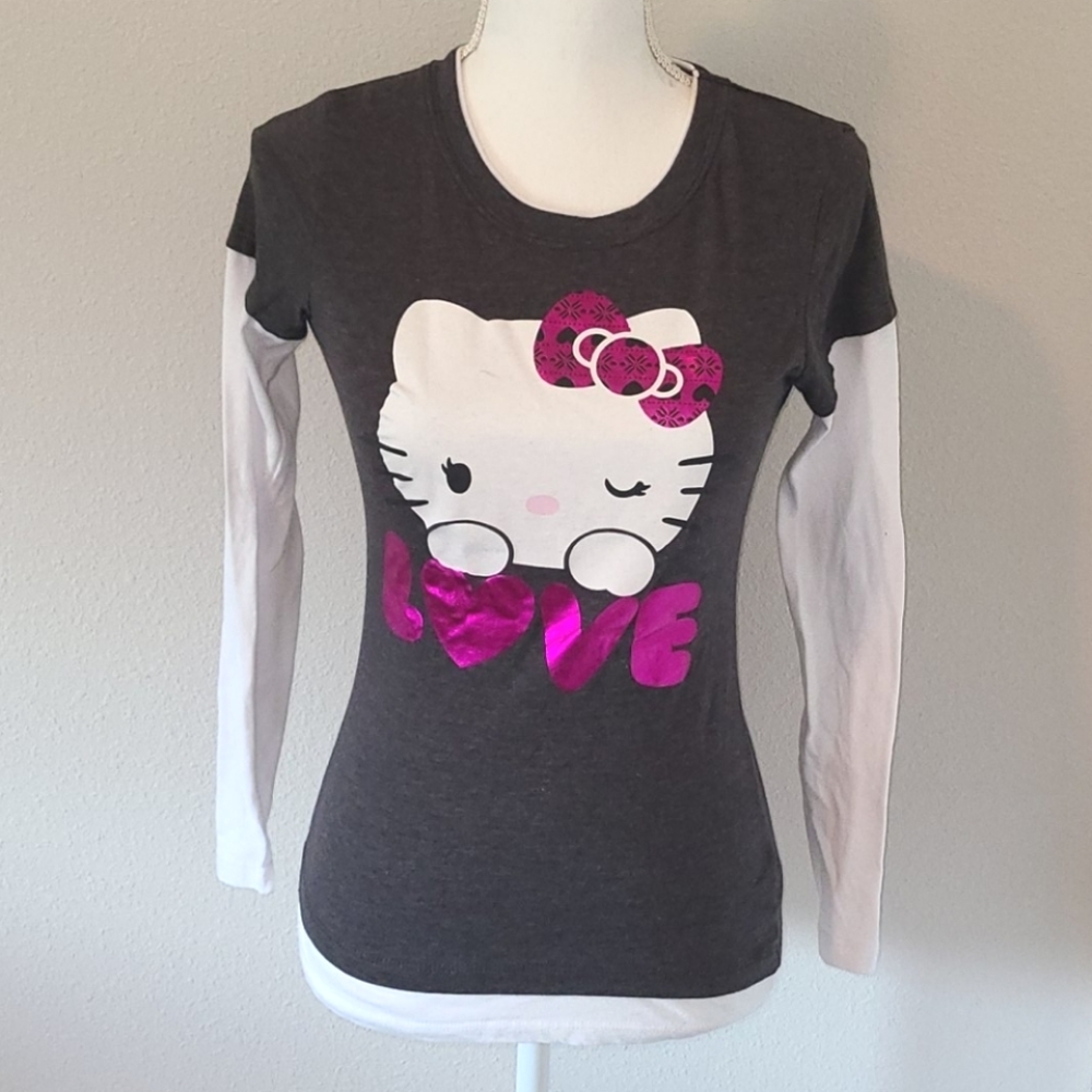 Juniors Hello Kitty Long Sleeved Tee - Med